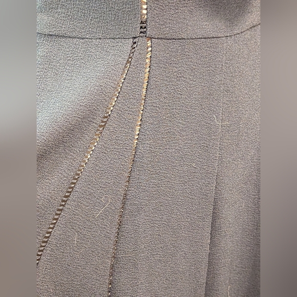 Gorgeous Taylor Classic Peekaboo Black Dress Size 10 - Picture 6 of 15